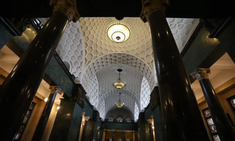 Прокуратурата проверява законността на изпълнението на санкциите на ЕС срещу Русия от страна на България - Tribune.bg