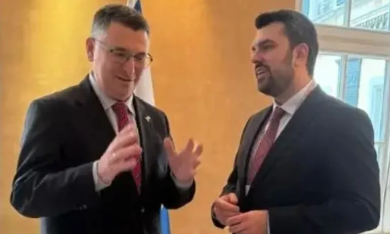 Външният министър Георгиев разговаря с колегата си от Израел Гидеон Саар - Tribune.bg