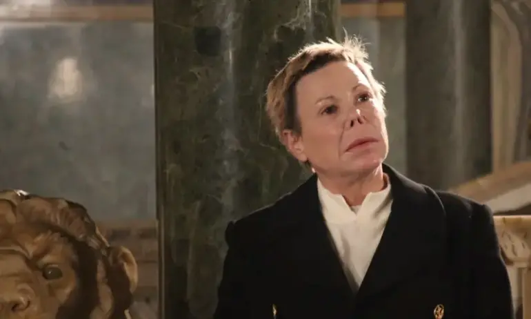 Служителката на Калина ѝ занесла кисело мляко, защото била гладна, а не пияна - Tribune.bg