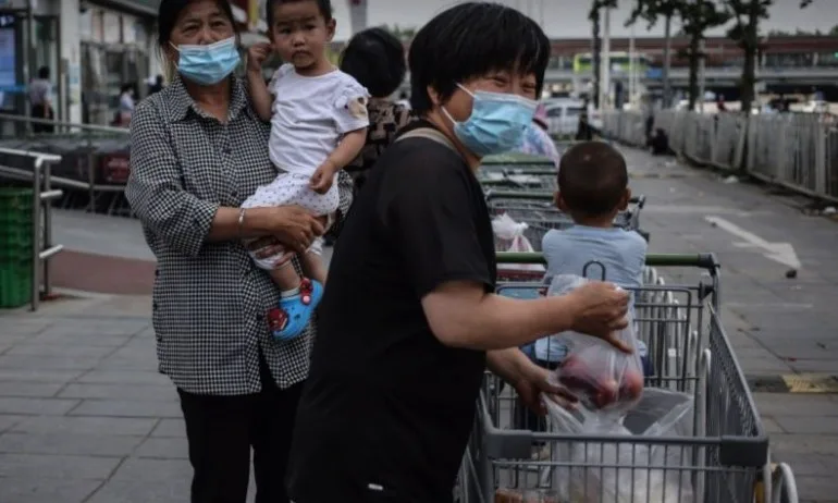 Китай стартира ваксинацията и на 3-годишните - Tribune.bg