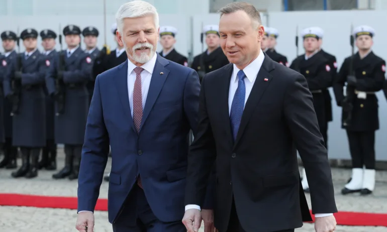 Полша изпраща 4 МиГ–29 на Украйна до дни - Tribune.bg