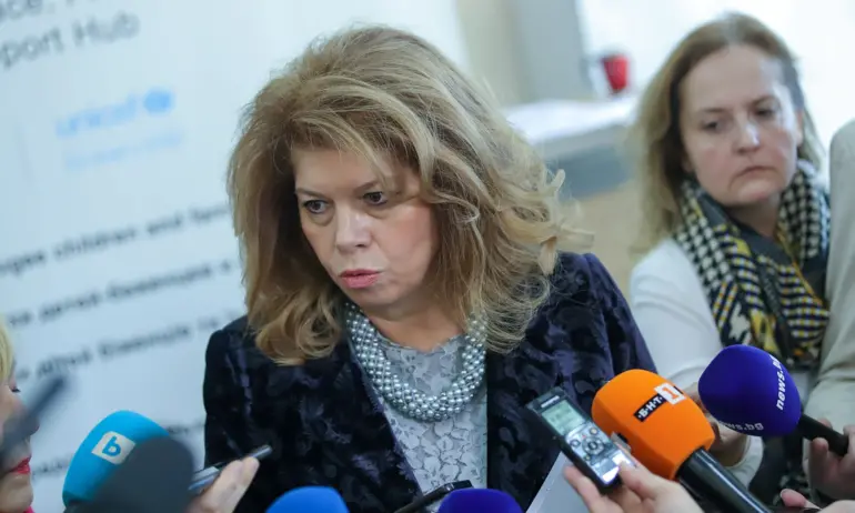 Илияна Йотова: Не приемам тона на Денков, аргументите на земеделците трябва да се чуят - Tribune.bg