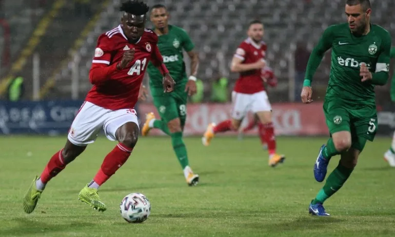 Базел преговаря с ЦСКА за Кайседо - Tribune.bg