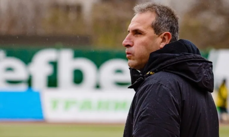 Всички в Берое с намалени заплати - Tribune.bg