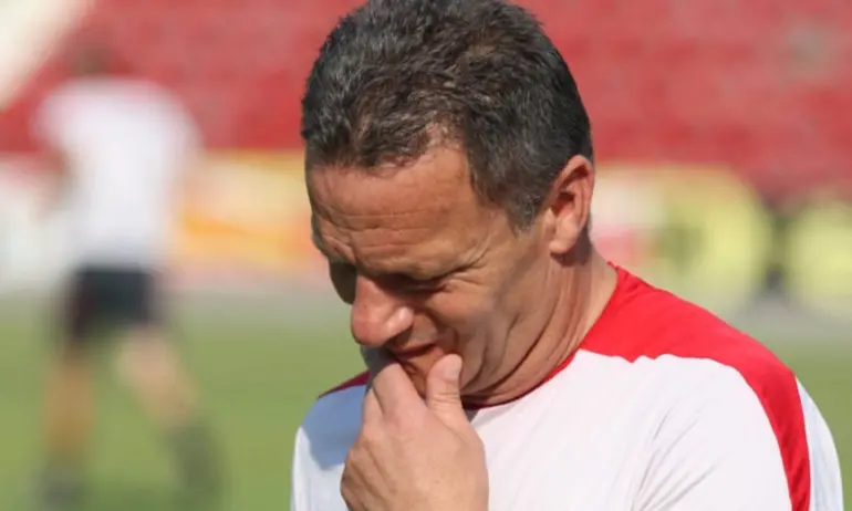 Сърбин поема Локо София - Tribune.bg