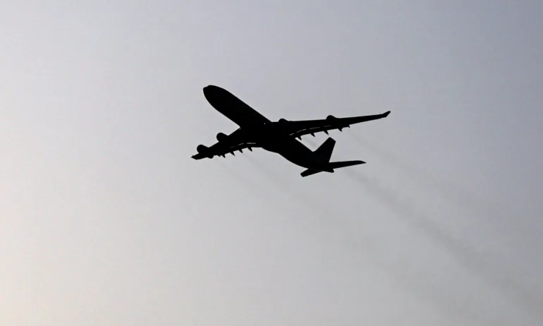 Иран се заканва на ОАЕ да не допускат от тяхна територия - Tribune.bg