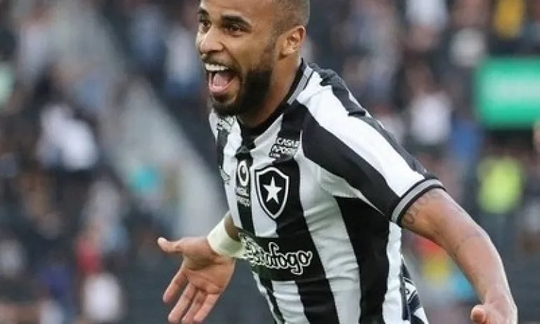 Лудогорец плаща 780 000 евро за Сантана - Tribune.bg