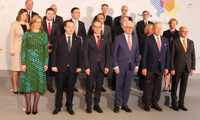 Захариева: На Балканите политиците се оказаха по-смели от историците - Tribune.bg