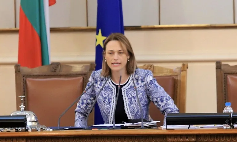 До дни решават за датата на президентския вот, обмислят 14 ноември - Tribune.bg