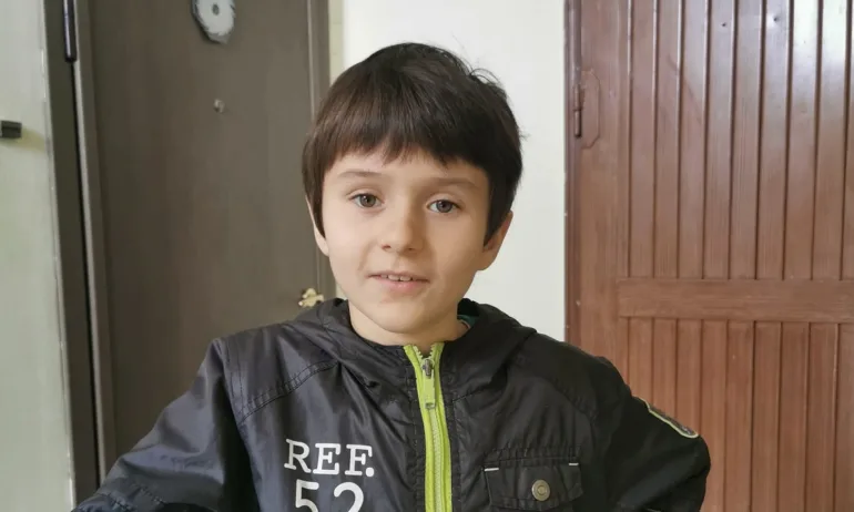 Призовават майката на Сашо на разпит като свидетел, бащата твърди, че някой държи детето - Tribune.bg