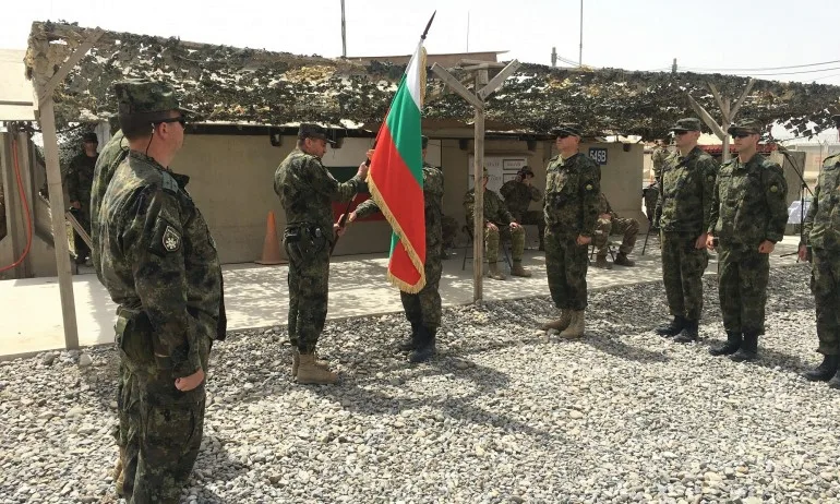 Евакуират от Афганистан двамата български военнослужещи с COVID-19 - Tribune.bg