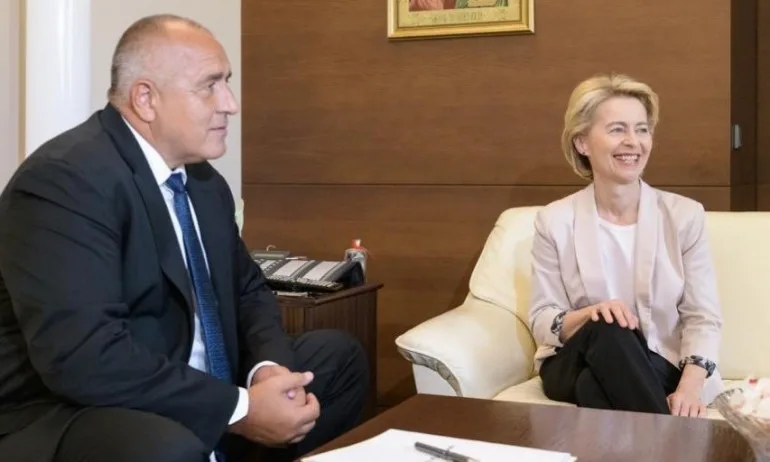 Урсула фон дер Лайен в Туитър: Много благодарности на България, само ако обединим силите си в Европа, можем да бъдем успешни - Tribune.bg