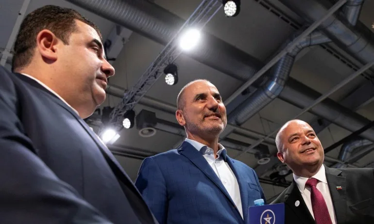 Водачи на Цветанов са бивши от ГЕРБ и парламентарна сътрудничка - Tribune.bg