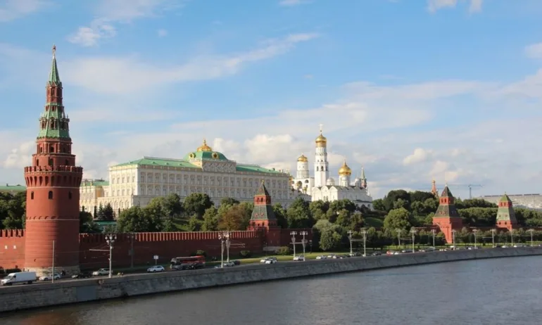 Мистерията с американския полет до Москва: Директорът на ЦРУ на визита заради контакти между тайните служби - Tribune.bg