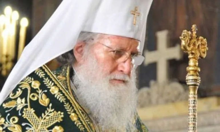 Патриарх Неофит е в болница за рутинни изследвания, няма COVID-19 - Tribune.bg