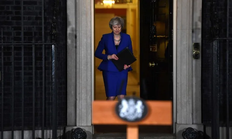 Министрите на Мей отричат да ѝ готвят преврат - Tribune.bg