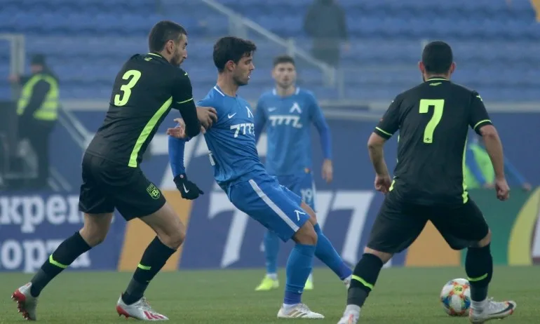 Левски победи Витоша с 2:0 в последното си домакинство за годината - Tribune.bg