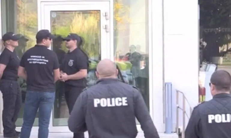 Още арести в Несебър, цената на глас била 200 лева - Tribune.bg