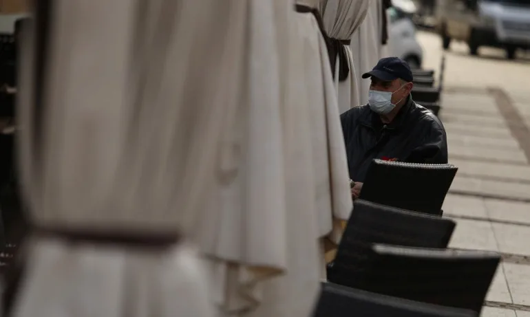 Влязоха в сила облекчените мерки - Tribune.bg