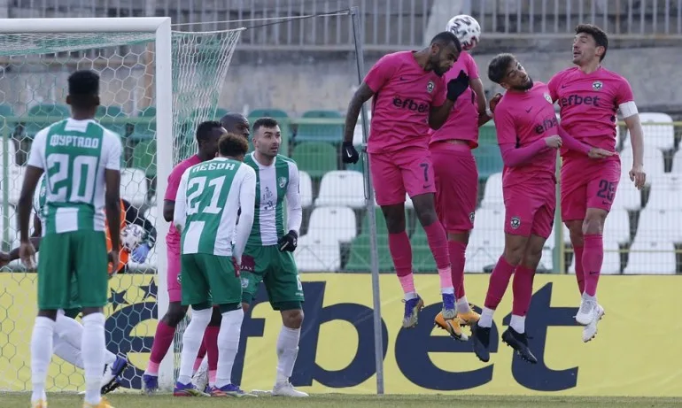 Лудогорец разгроми Берое и се откъсна на върха - Tribune.bg