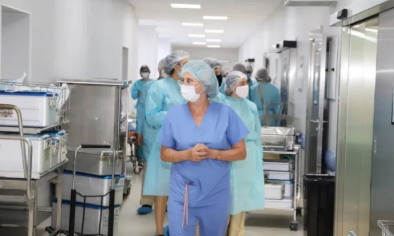 Протести и в здравеопазването заради неяснотата за увеличение на заплатите - Tribune.bg