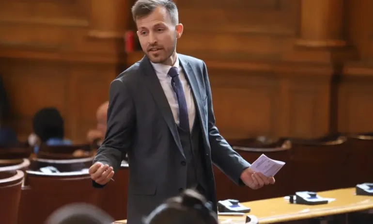 Митев не знае дали ще е депутат, разговорите за подредбите в листите на ПП не били готови - Tribune.bg