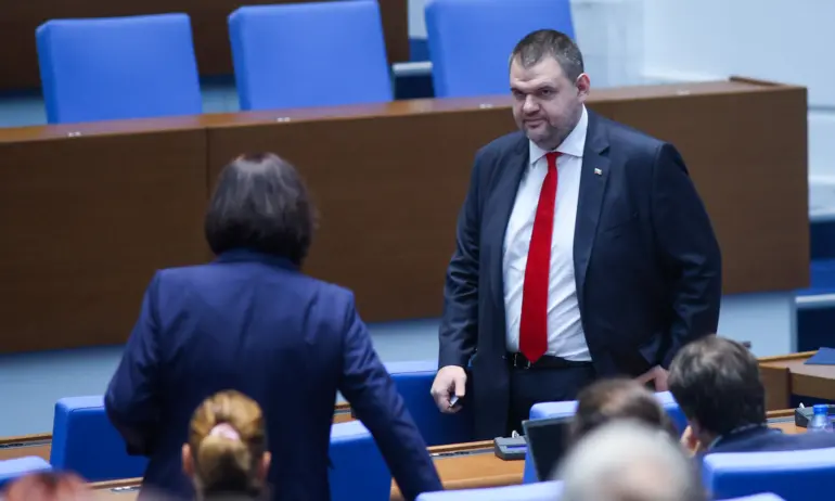 ДПС подкрепя покупката на Лукойл да бъде одобрена от парламента - Tribune.bg