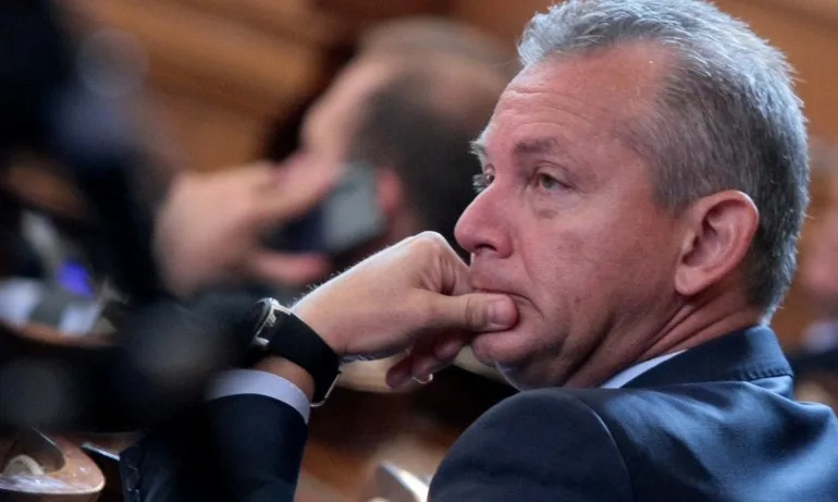 Огнян Минчев: Смяната на шефа на ДАНС е под презумпцията да бъдат изчегъртани кадрите и резултатите на ГЕРБ - Tribune.bg