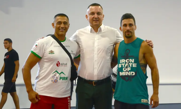 Клубовете по бойни спортове ще тренират в обновена зала в СК Простор - Tribune.bg