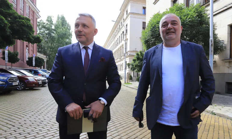 Бабикян и Хаджигенов предлагат общо явяване на изборите с ПП и ДБ - Tribune.bg