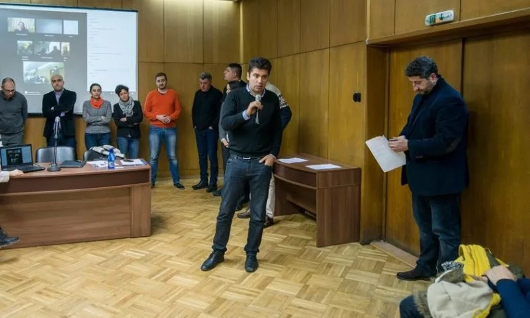 Димчев: С Кирил Петков съосновахме Да, България , а той говори за дясното и лявото - Tribune.bg