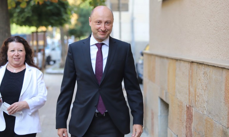 Удвояват лимита на вътрешния дълг догодина. През 2021 усвоили 3,8 млрд. от макс 4,5 млрд. - Tribune.bg