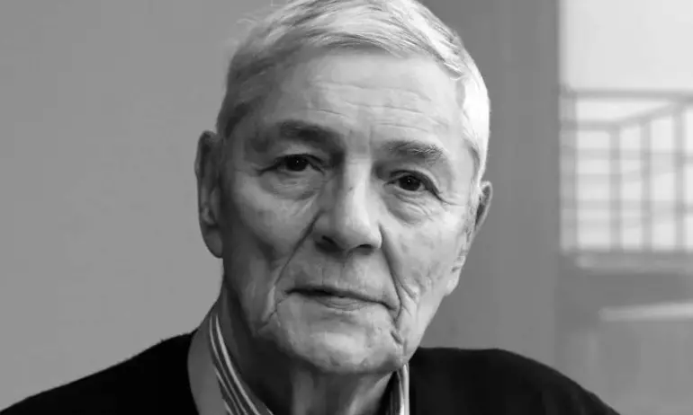 Издъхна журналистът Любомир Коларов - Tribune.bg