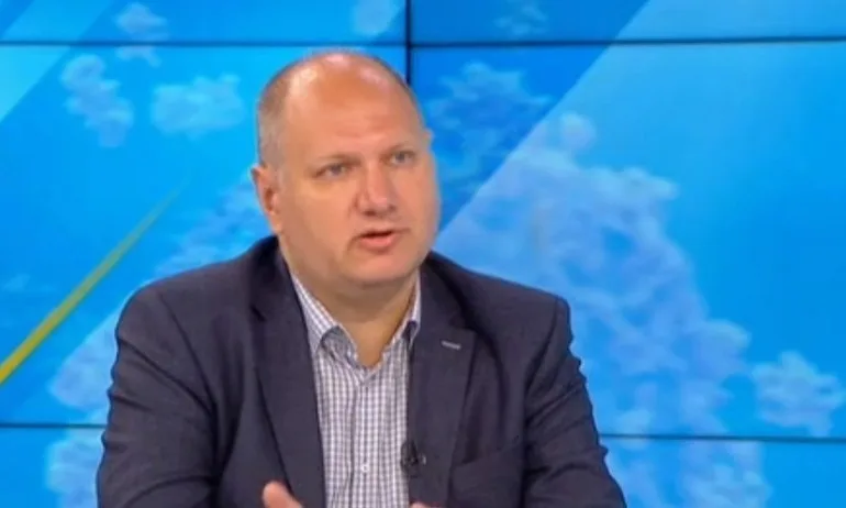 Доц. Шиваров за руската ваксина: В Русия не важат строгите регулации, валидни за САЩ и ЕС - Tribune.bg