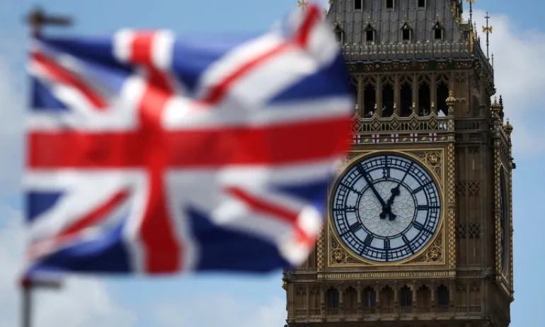 Лондон не дава на САЩ да ползва британски военновъздушни бази за удари срещу Иран - Tribune.bg