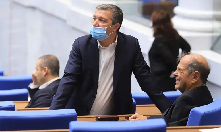 БCП поиска премиерът да представи в парламента приоритетите ни за европредседателството на Португалия - Tribune.bg