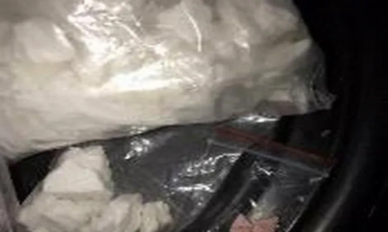 Извадиха близо половин килограм кокаин от стомаха на дилър - Tribune.bg