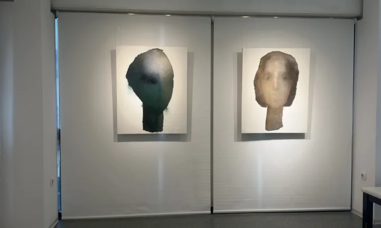 Арт галерия Сердика разкрива Самоличности на Боряна Михайловска - Tribune.bg