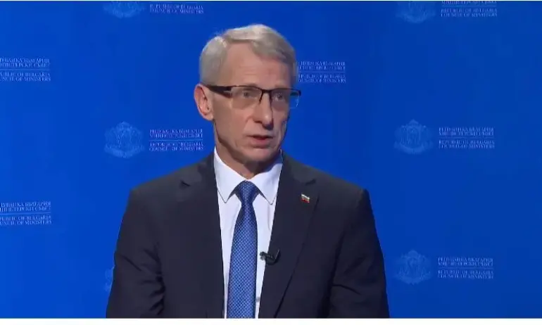 Денков иска поста външен министър, защото така най-лесно ще се случи ротацията - Tribune.bg