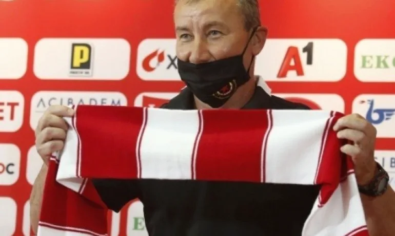 Стамен Белчев с тройно увеличение на заплатата спрямо предходния престой на Армията - Tribune.bg