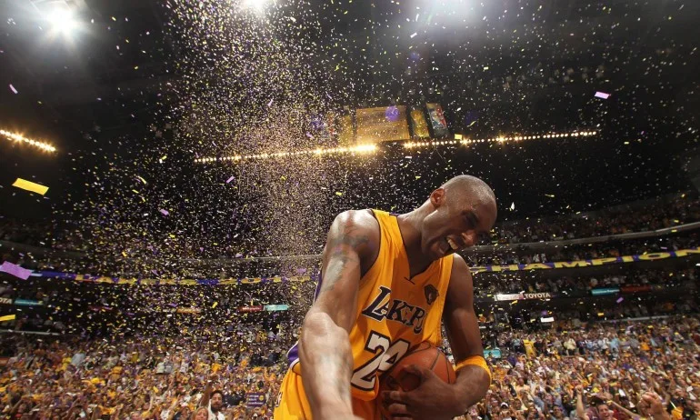 Коби Брайънт бе приет посмъртно в баскетболната зала на славата - Tribune.bg