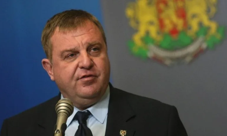 Каракачанов: Ако подпишем със САЩ, авиацията ще лети на най-добрия боен самолет - Tribune.bg