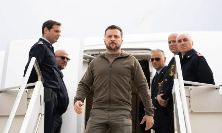 Радев и Денков първоначално са отказали визита на Зеленски у нас - Tribune.bg