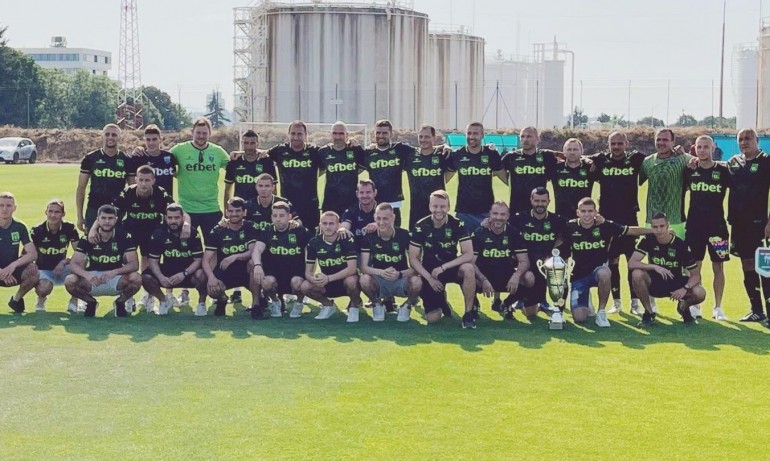 Витоша Бистрица подариха Купата от вчерашния си турнир на Борисов - Tribune.bg