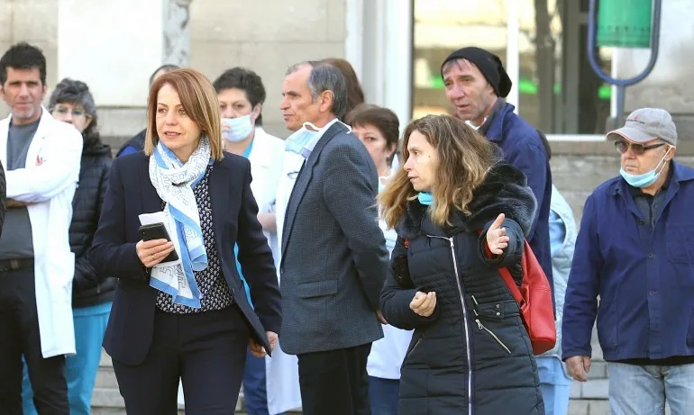 Фандъкова: Във Втора градска болница ще работи едно отделение за пациенти с коронавирус - Tribune.bg