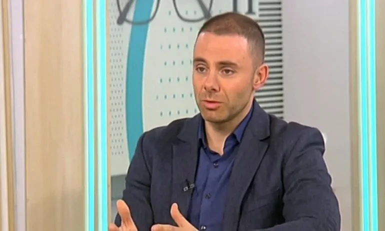 Александър Ненков: Изцяло машинно гласуване? Би имало сериозни проблеми - Tribune.bg