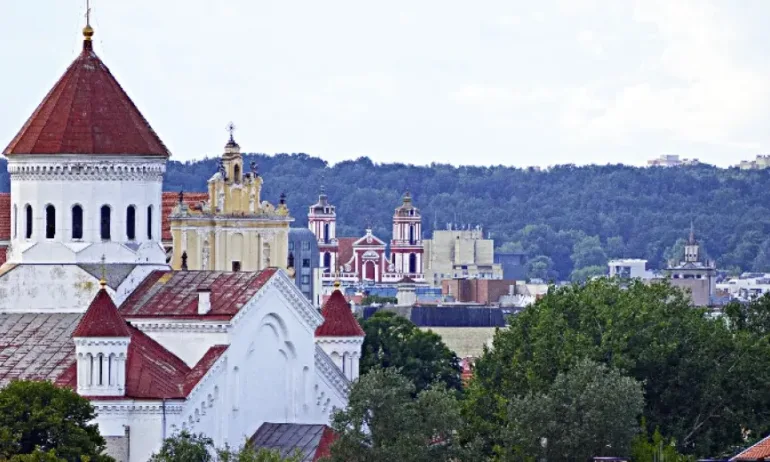 Литва спира достъпа на руските граждани до Шенгенското пространство - Tribune.bg