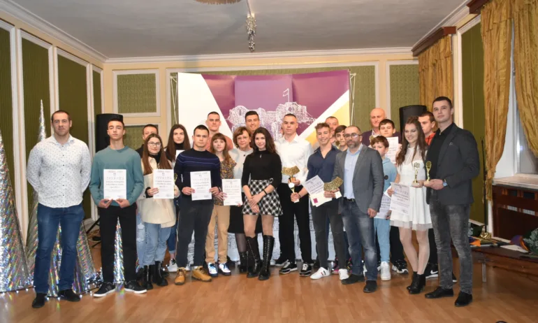 Спортист №1 на Ловеч за 2022 година стана европейският шампион по карате Габриел Стелиянов Петев - Tribune.bg