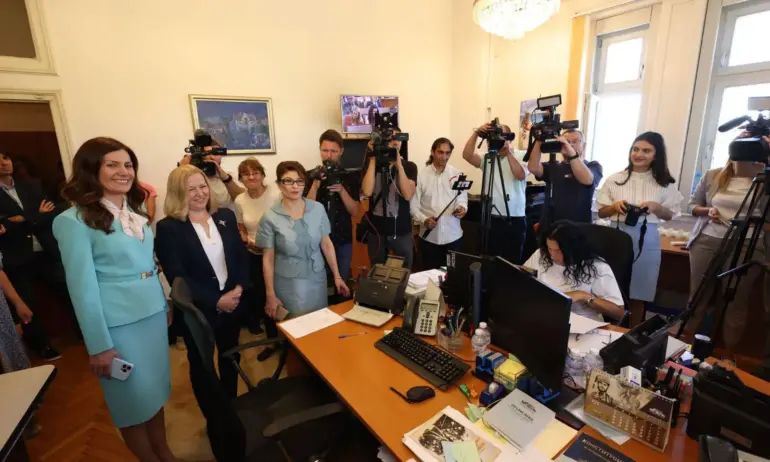 ГЕРБ, ДБ-ПП и ДПС събраха мнозинство за съдебна реформа - Tribune.bg