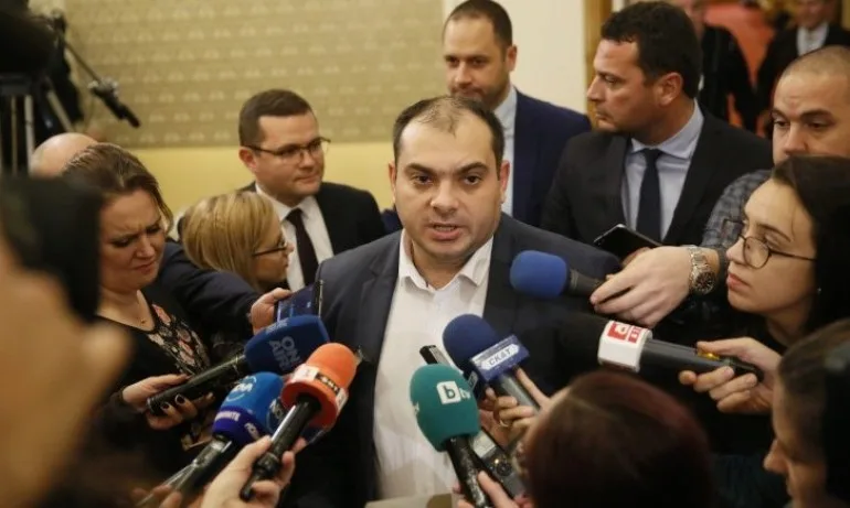 24 часа: Вече и измислиците стават бронебойни патрони срещу врага - Tribune.bg